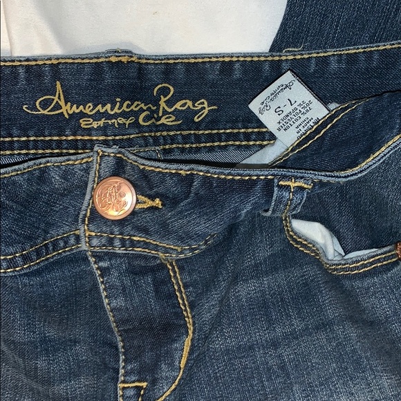 EUC American Rag Skinny Jean - Picture 5 of 5